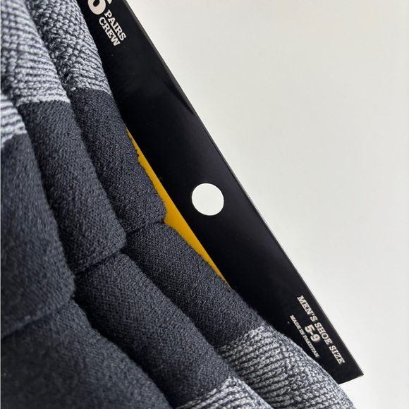 Dickies Men's Dri-Tech Sweat Fighting Stay Dry Crew Socks, Shoe Sz 5-9, 6 Pair - Picture 4 of 5